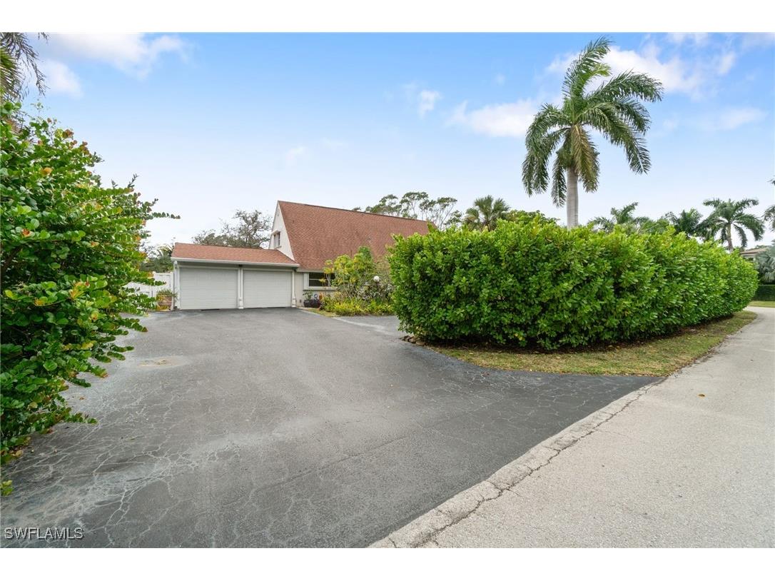 711 Banyan Boulevard Naples FL 34102 225005648 image11