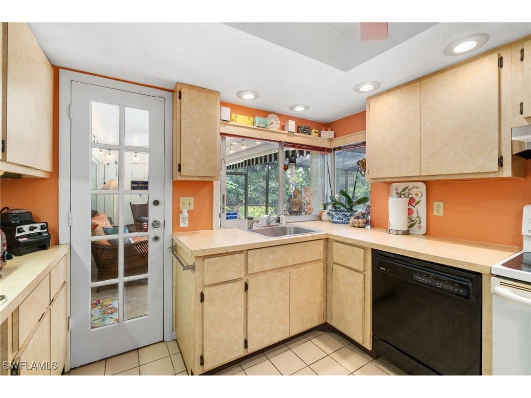 711 Banyan Boulevard Naples FL 34102 225005648 image22