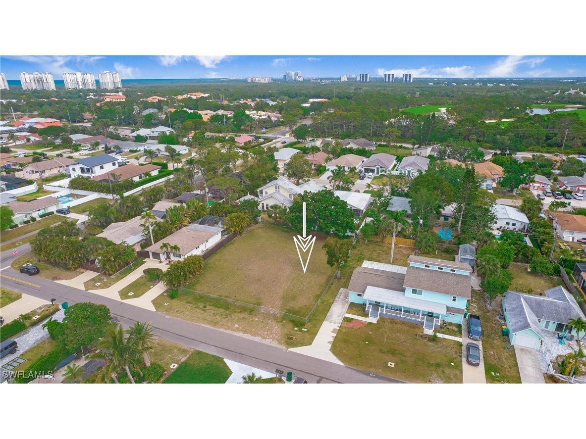 713 109th Avenue N Naples FL 34108 225031572 image1