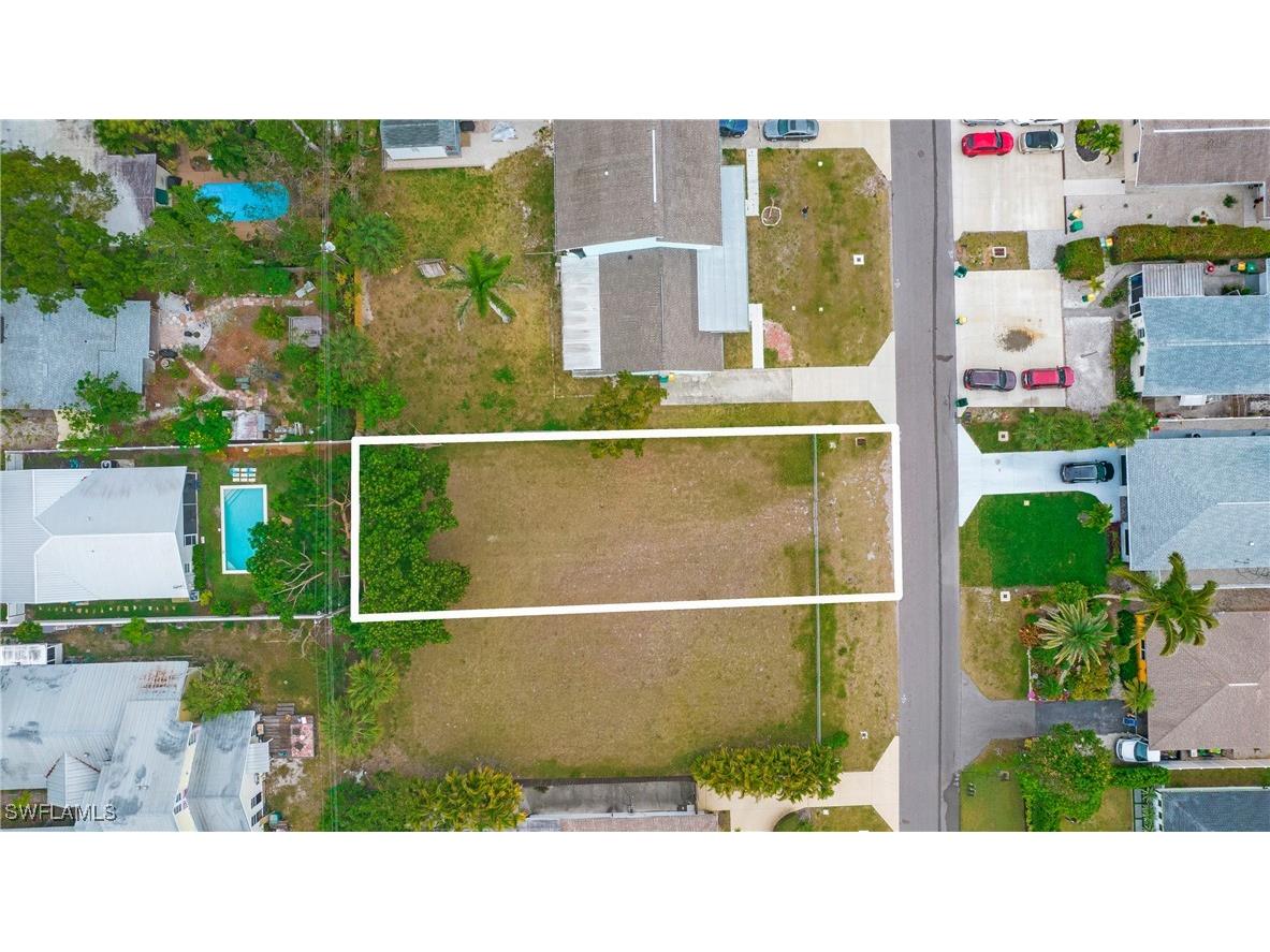 713 109th Avenue N Naples FL 34108 225031572 image2