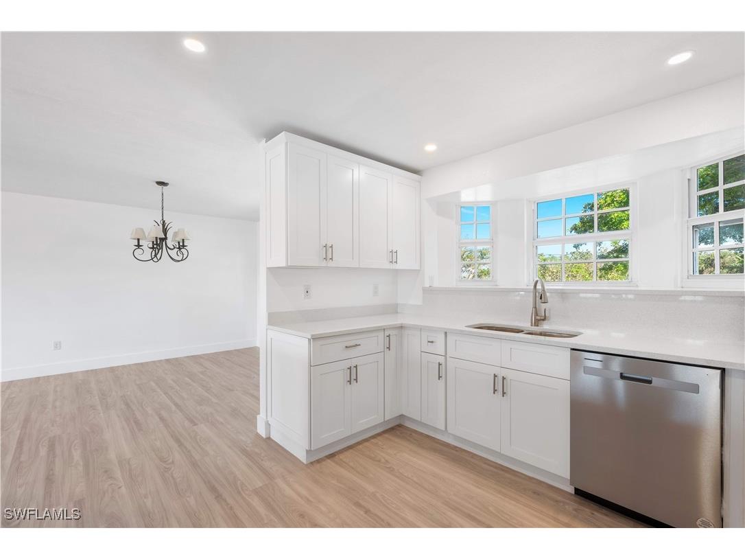 713 Durion Court Sanibel FL 33957 225031000 image25