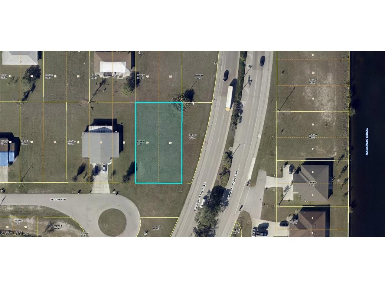 715 SE 9th Terrace Cape Coral FL 33990 223072198 image1