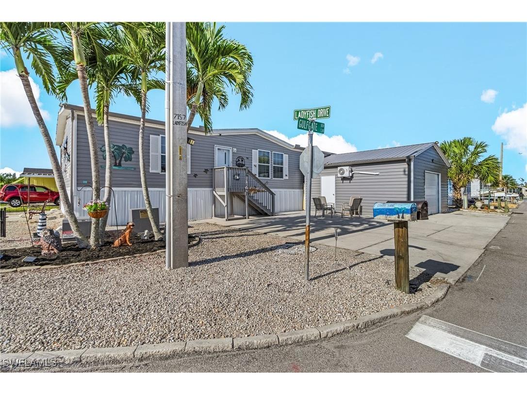 7157 Ladyfish Drive Saint James City FL 33956 225041186 image2