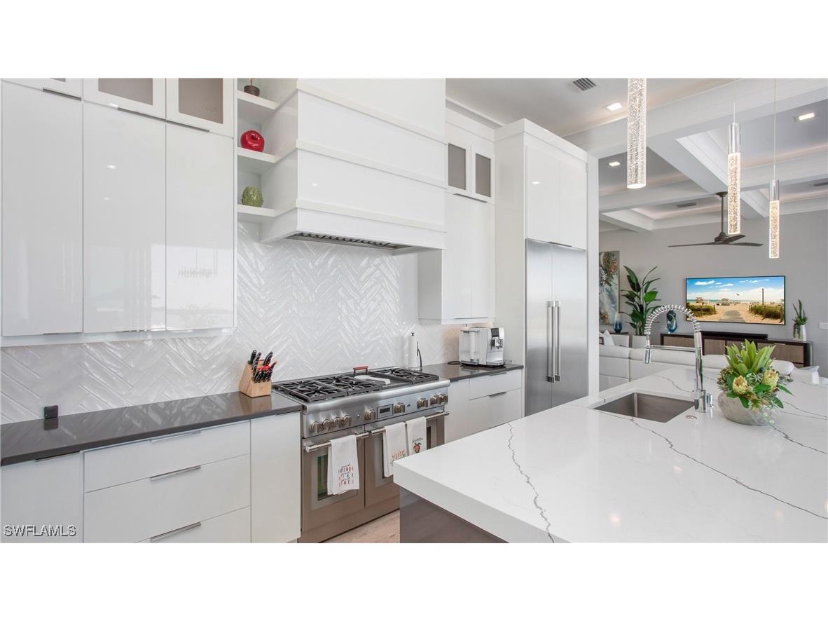 720 Tigertail Court Marco Island FL 34145 225029997 image11