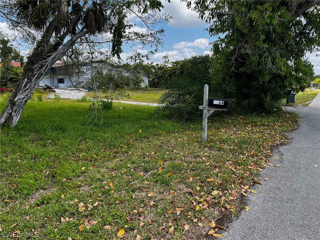 7204 + 7202 Maida Lane Fort Myers FL 33908 224033826 image6