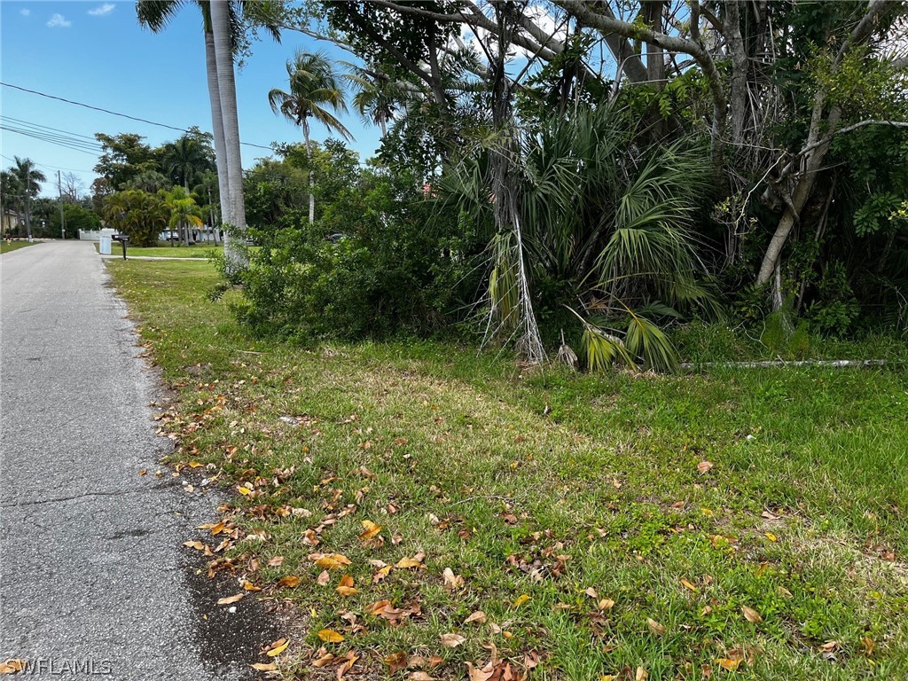 7204 + 7202 Maida Lane Fort Myers FL 33908 224033826 image7