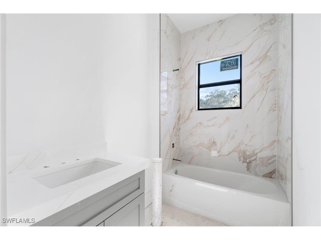 721 Golden Gate Boulevard W Naples FL 34120 225050118 image37