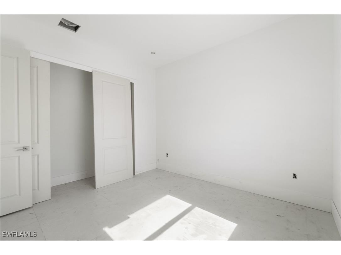 721 Golden Gate Boulevard W Naples FL 34120 225050118 image39