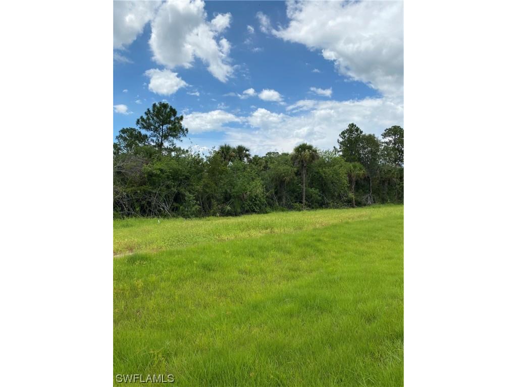 7235 Everglades Boulevard N Naples FL 34120 223056768 image4