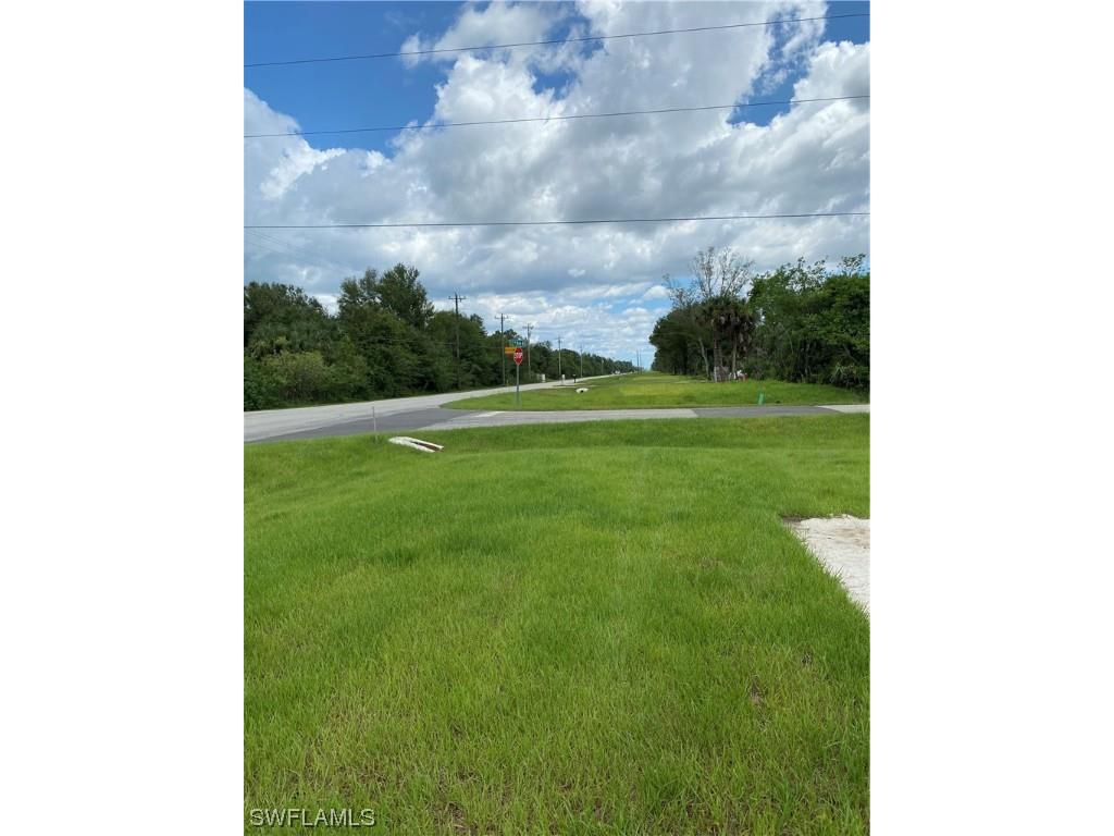 7235 Everglades Boulevard N Naples FL 34120 223056768 image6