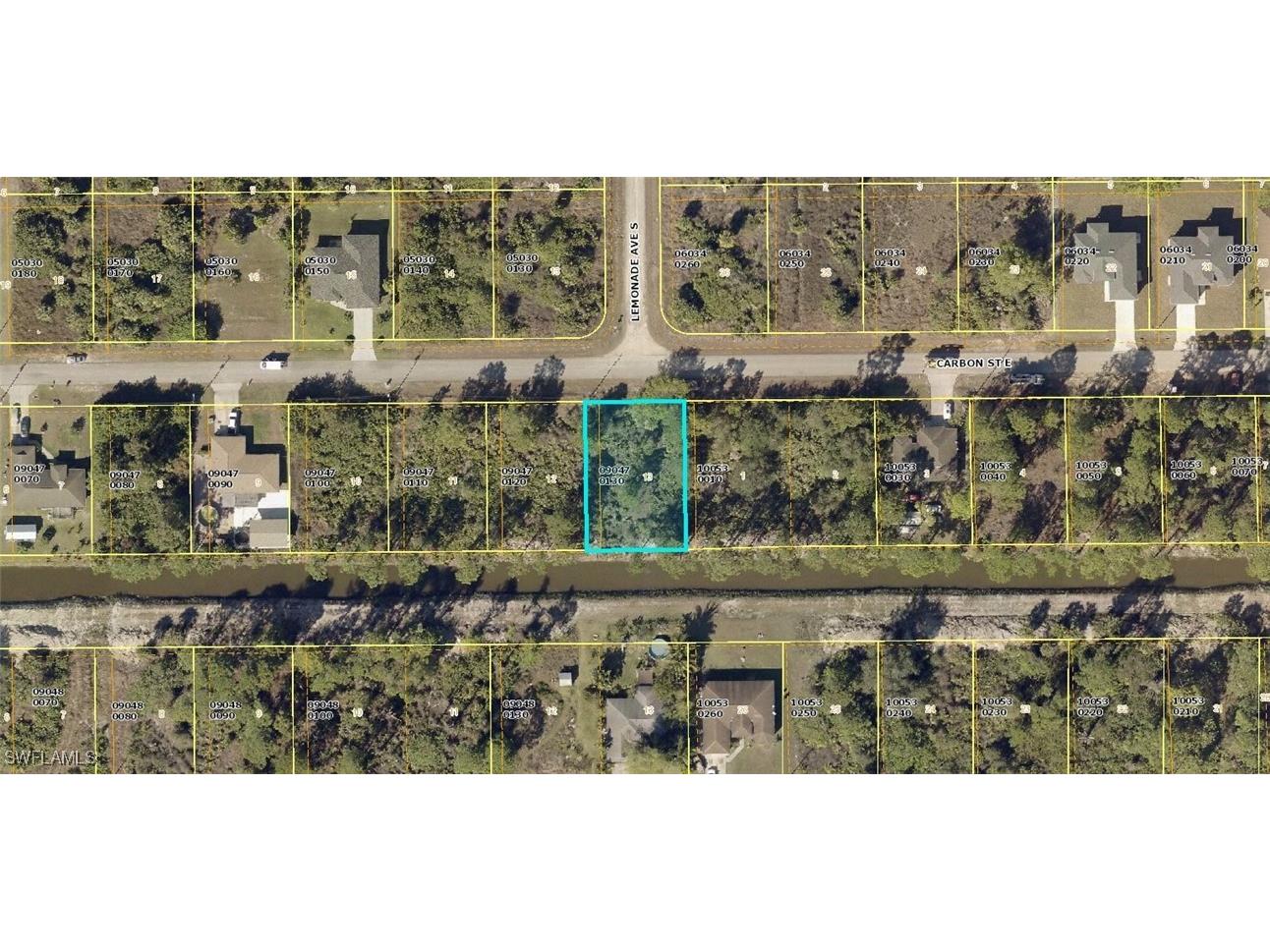 724 Carbon Street E Lehigh Acres FL 33974 225016455 image1