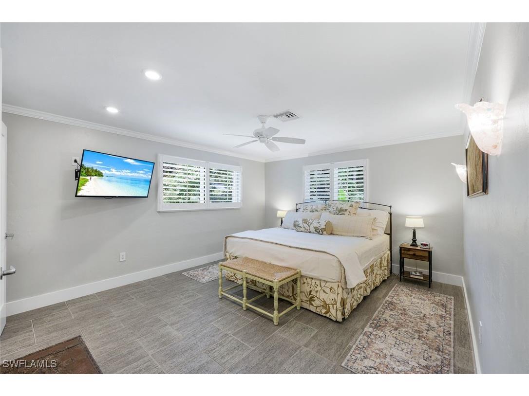 725 Old Trail Drive Naples FL 34103 225049335 image14