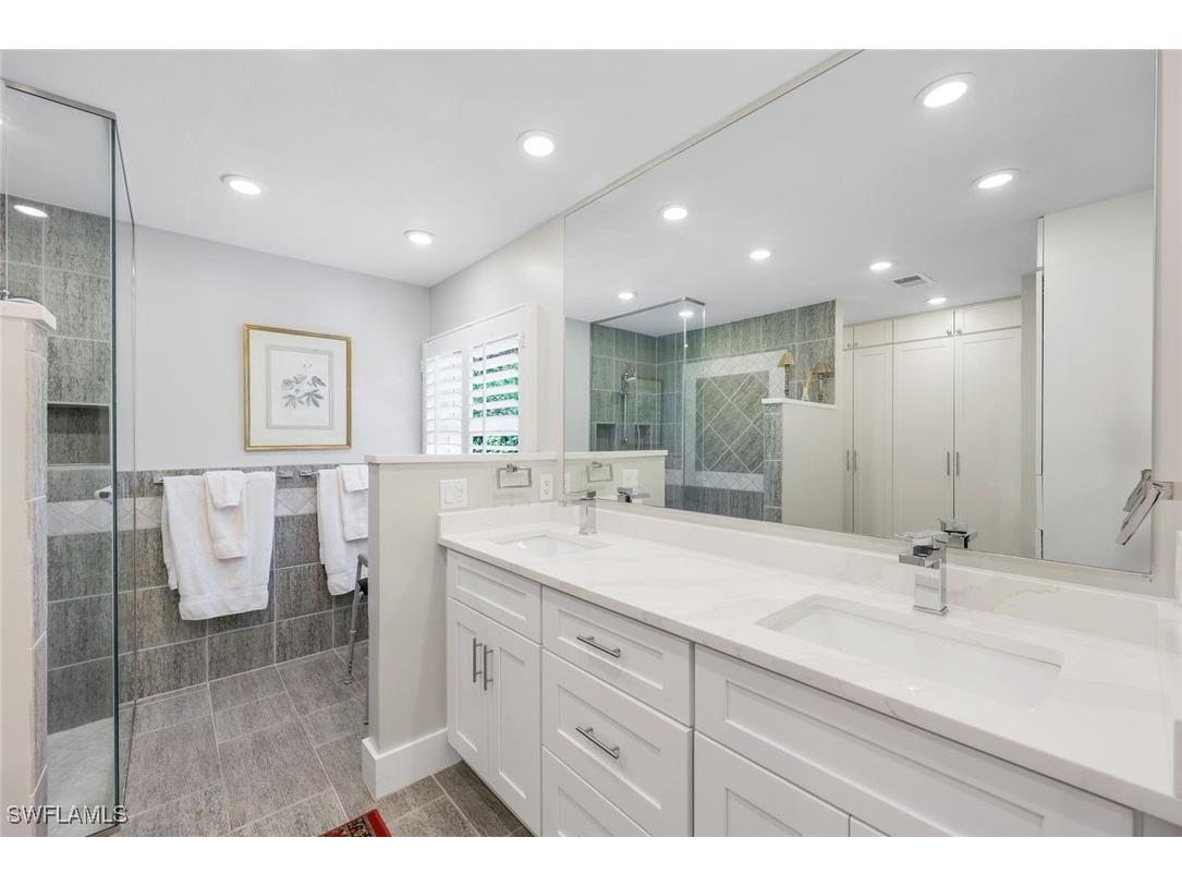 725 Old Trail Drive Naples FL 34103 225049335 image17