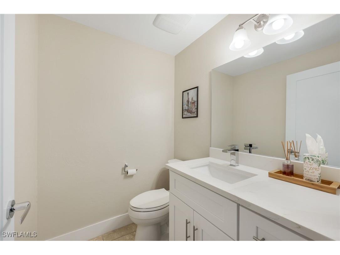 725 Old Trail Drive Naples FL 34103 225049335 image21