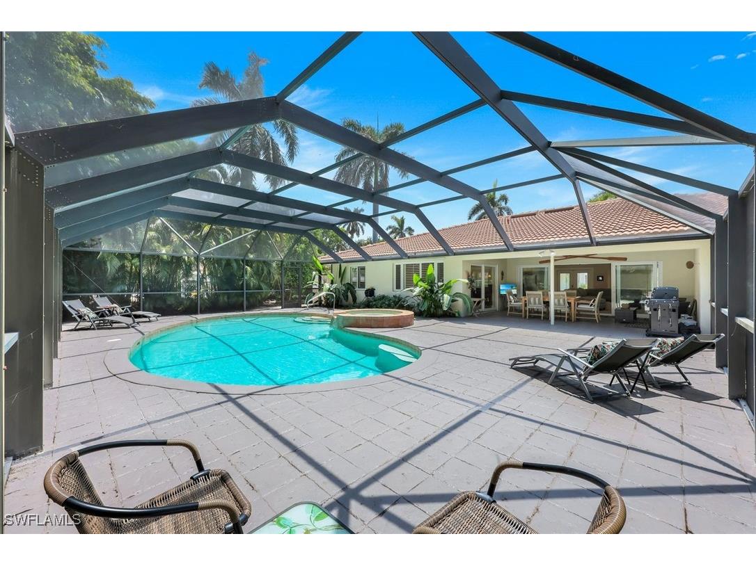 725 Old Trail Drive Naples FL 34103 225049335 image27