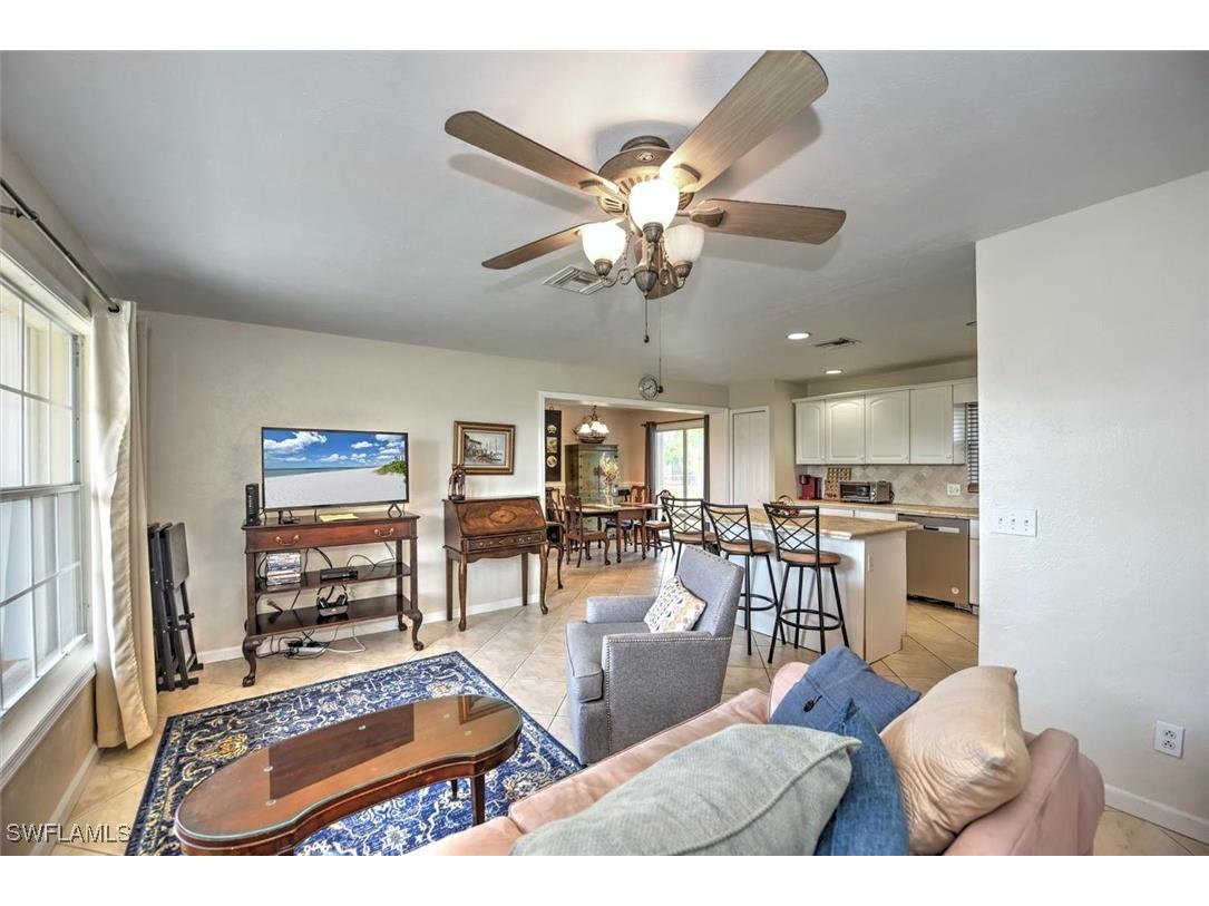 725 Sesame Court Cape Coral FL 33904 225042830 image2