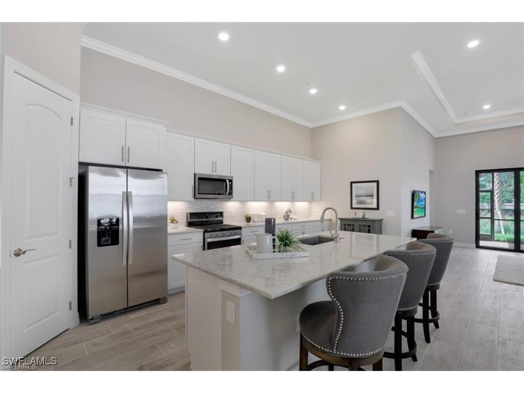 7253 Wilton Drive Naples FL 34109 225048743 image5