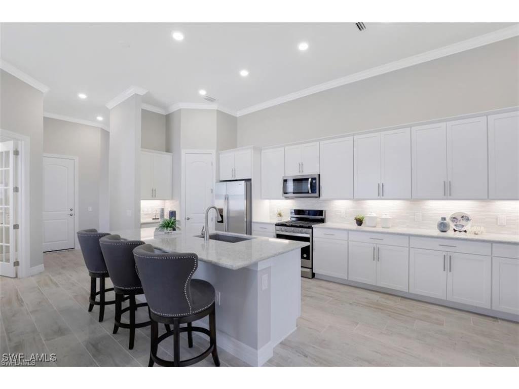 7253 Wilton Drive Naples FL 34109 225048743 image6