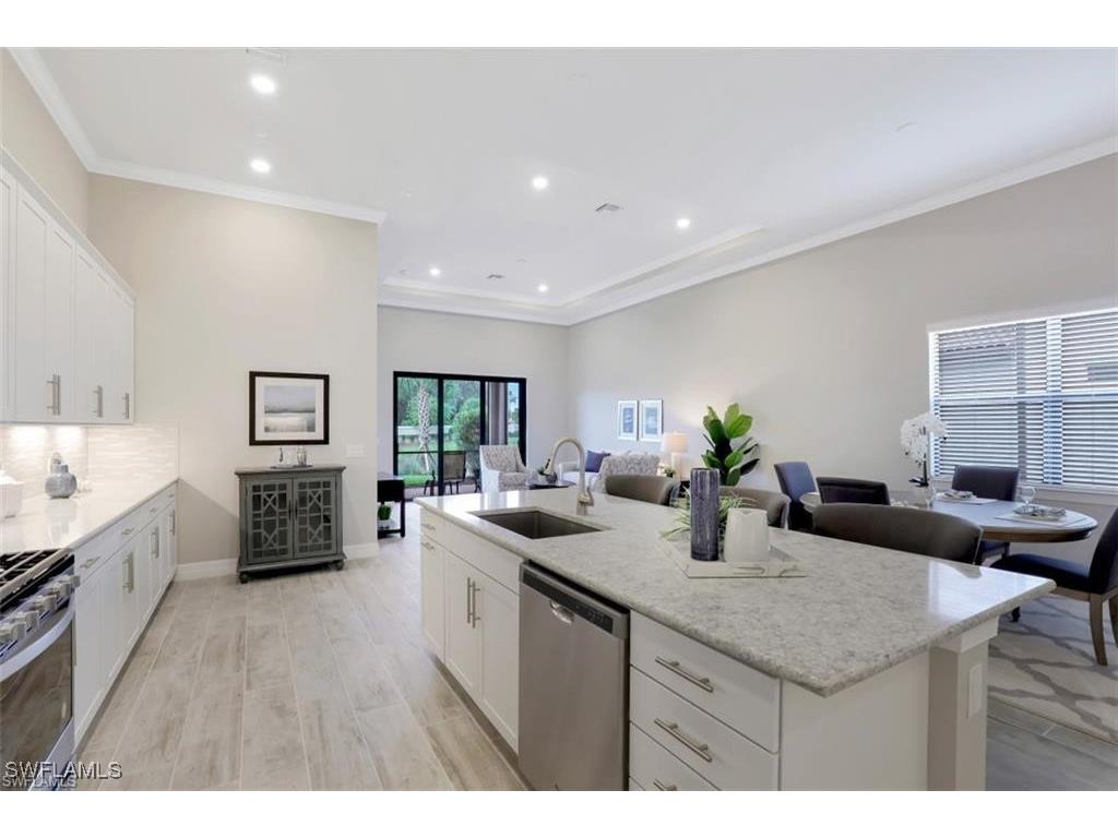 7253 Wilton Drive Naples FL 34109 225048743 image8