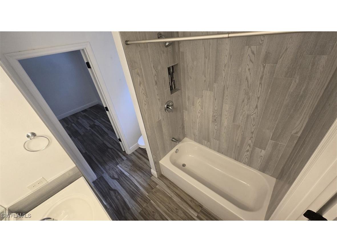 7311 Sean Lane North Fort Myers FL 33917 225043911 image21