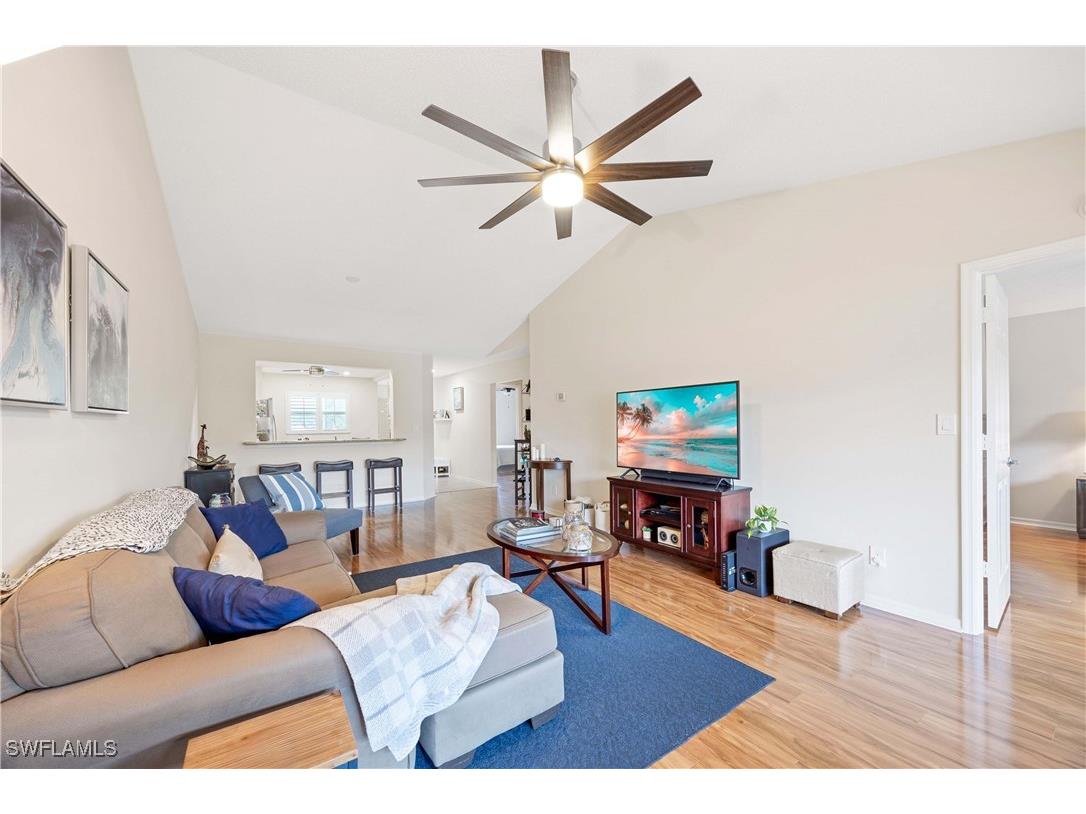 733 Landover Court #203 Naples FL 34104 225039676 image1
