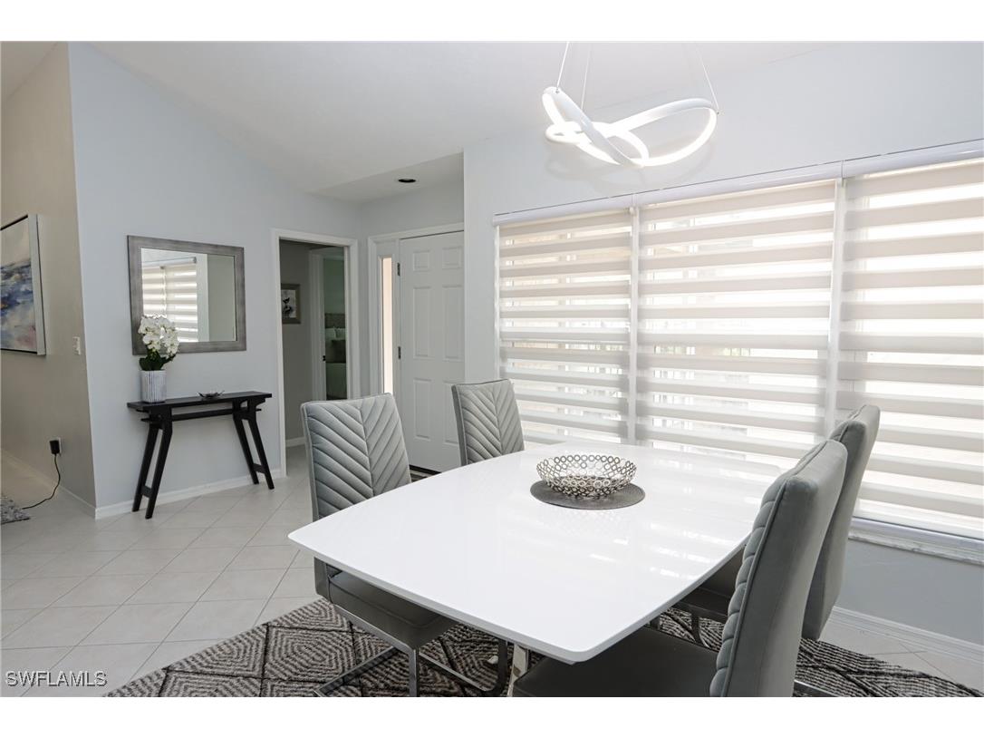 736 Reef Point Circle #125-0 Naples FL 34108 225045192 image10