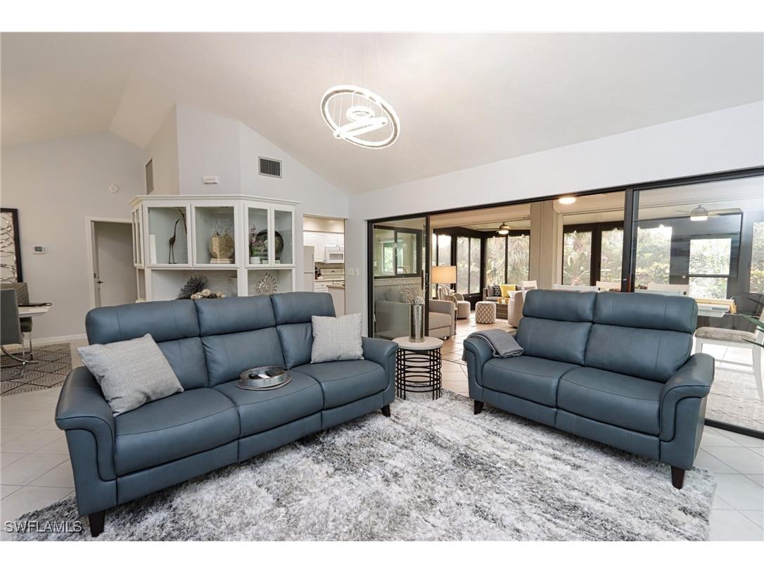 736 Reef Point Circle #125-0 Naples FL 34108 225045192 image6