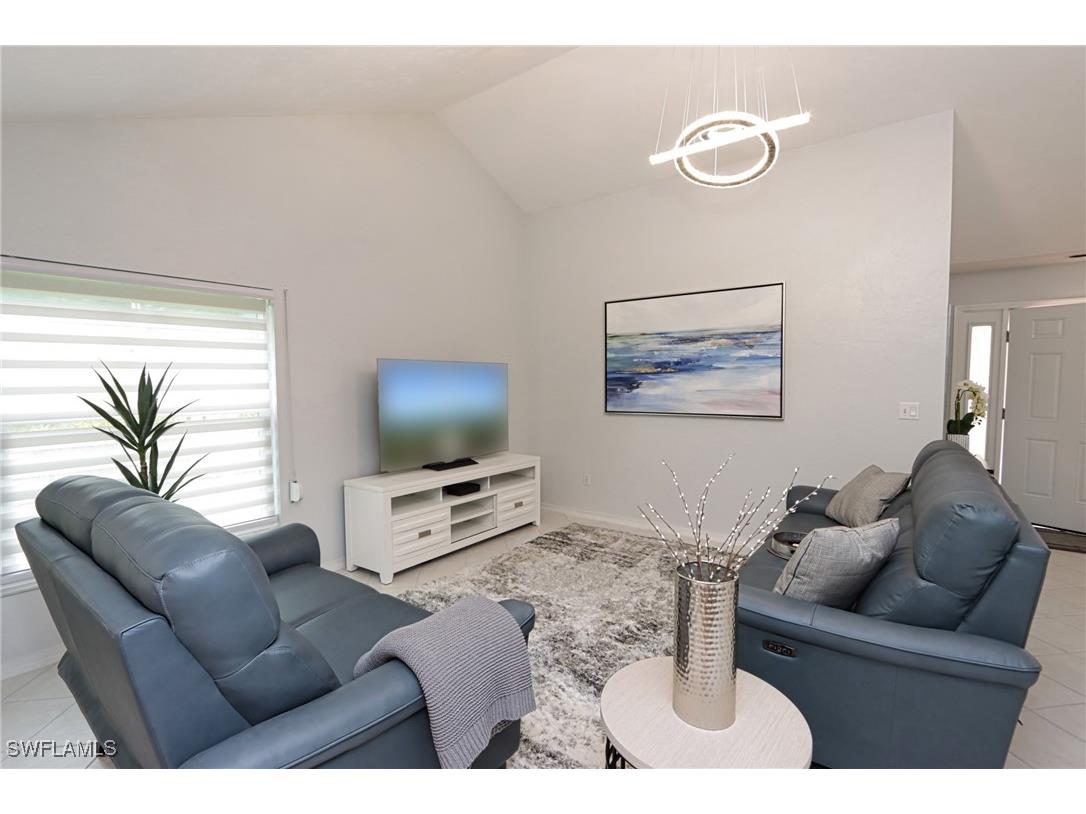 736 Reef Point Circle #125-0 Naples FL 34108 225045192 image7