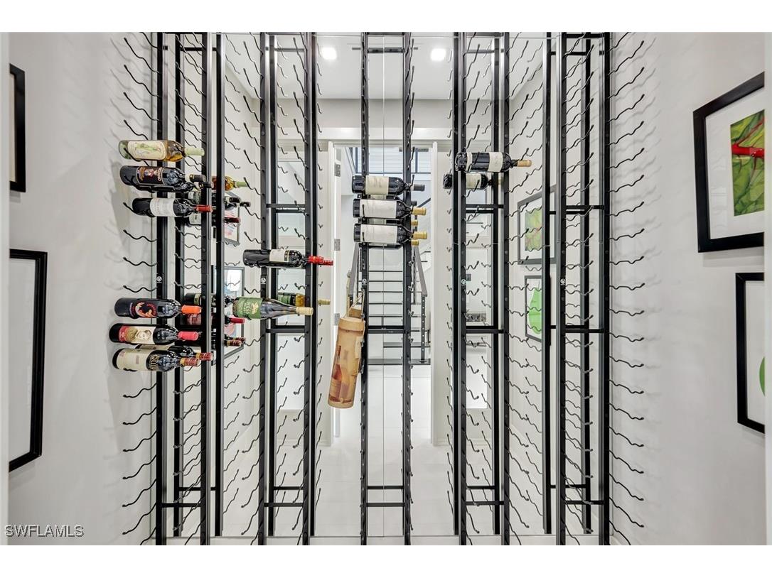 739 5th Avenue N Naples FL 34102 224095638 image12