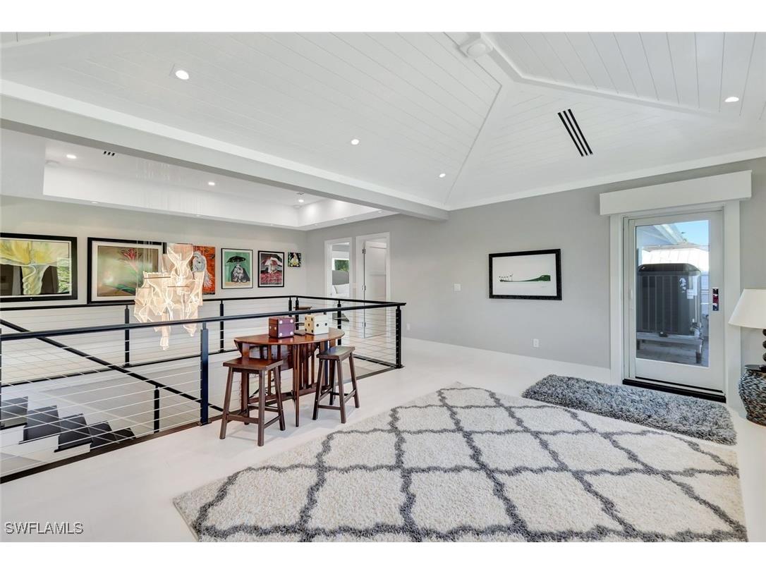 739 5th Avenue N Naples FL 34102 224095638 image16