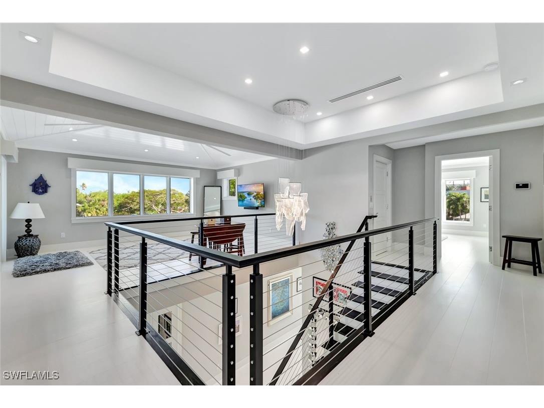 739 5th Avenue N Naples FL 34102 224095638 image17