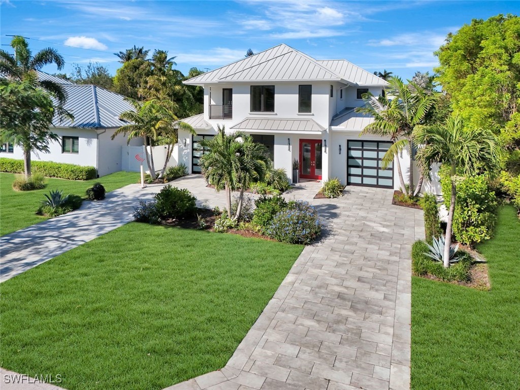 739 5th Avenue N Naples FL 34102 224095638 image3