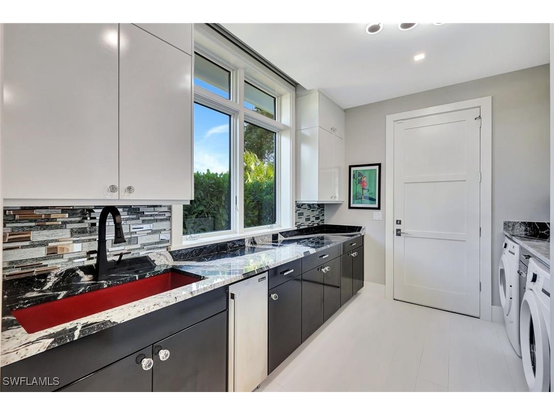 739 5th Avenue N Naples FL 34102 224095638 image32