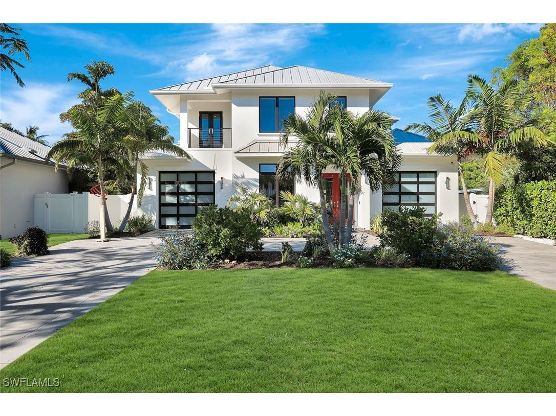 739 5th Avenue N Naples FL 34102 224095638 image5