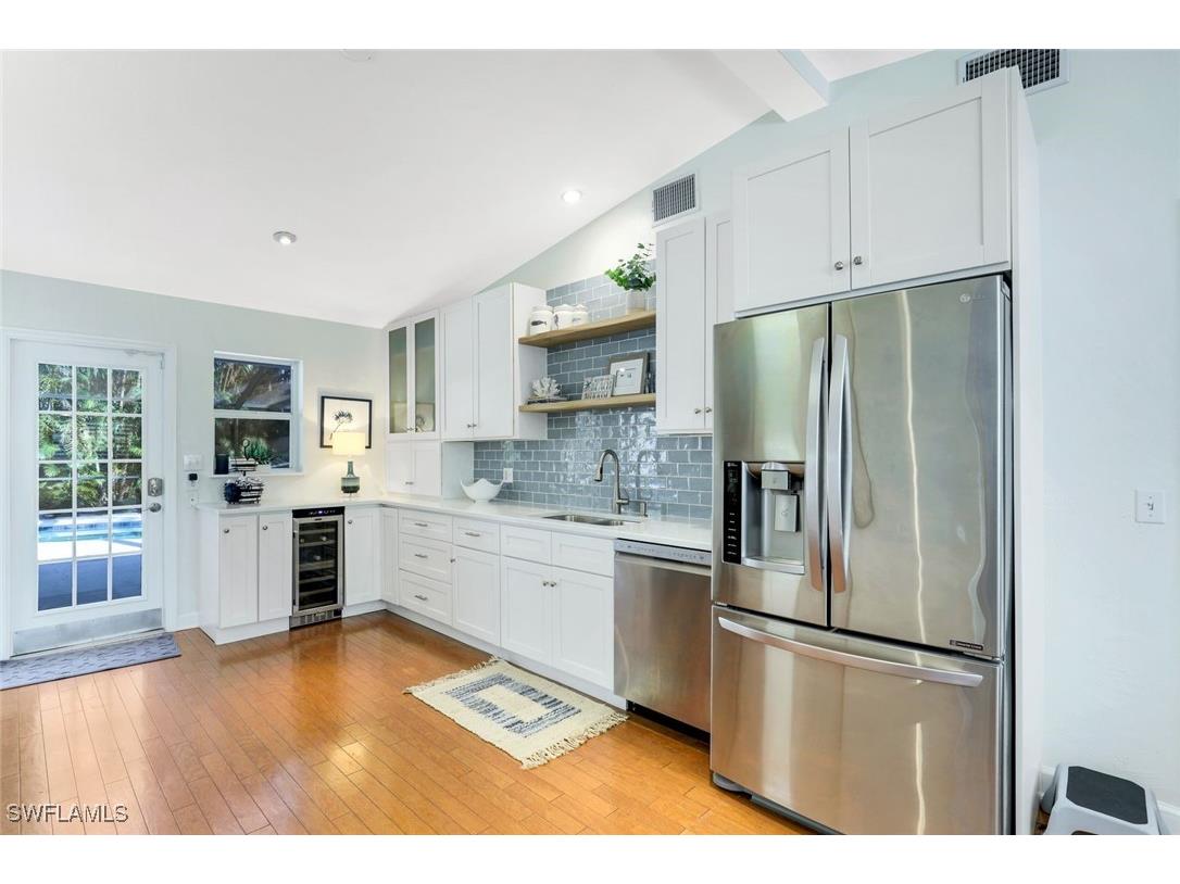 739 7th Avenue N Naples FL 34102 225054387 image10