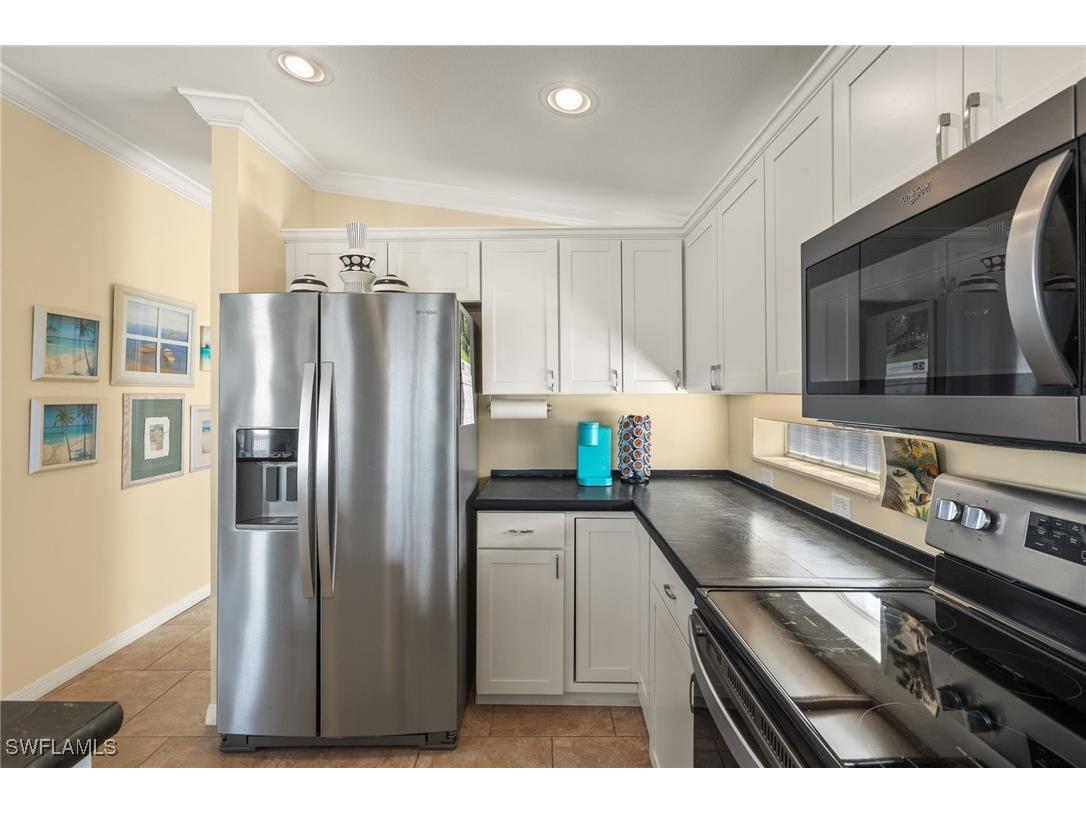 74 Cortez Way Fort Myers Beach FL 33931 225005320 image10