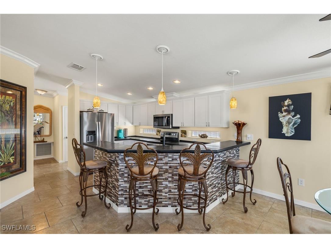 74 Cortez Way Fort Myers Beach FL 33931 225005320 image7