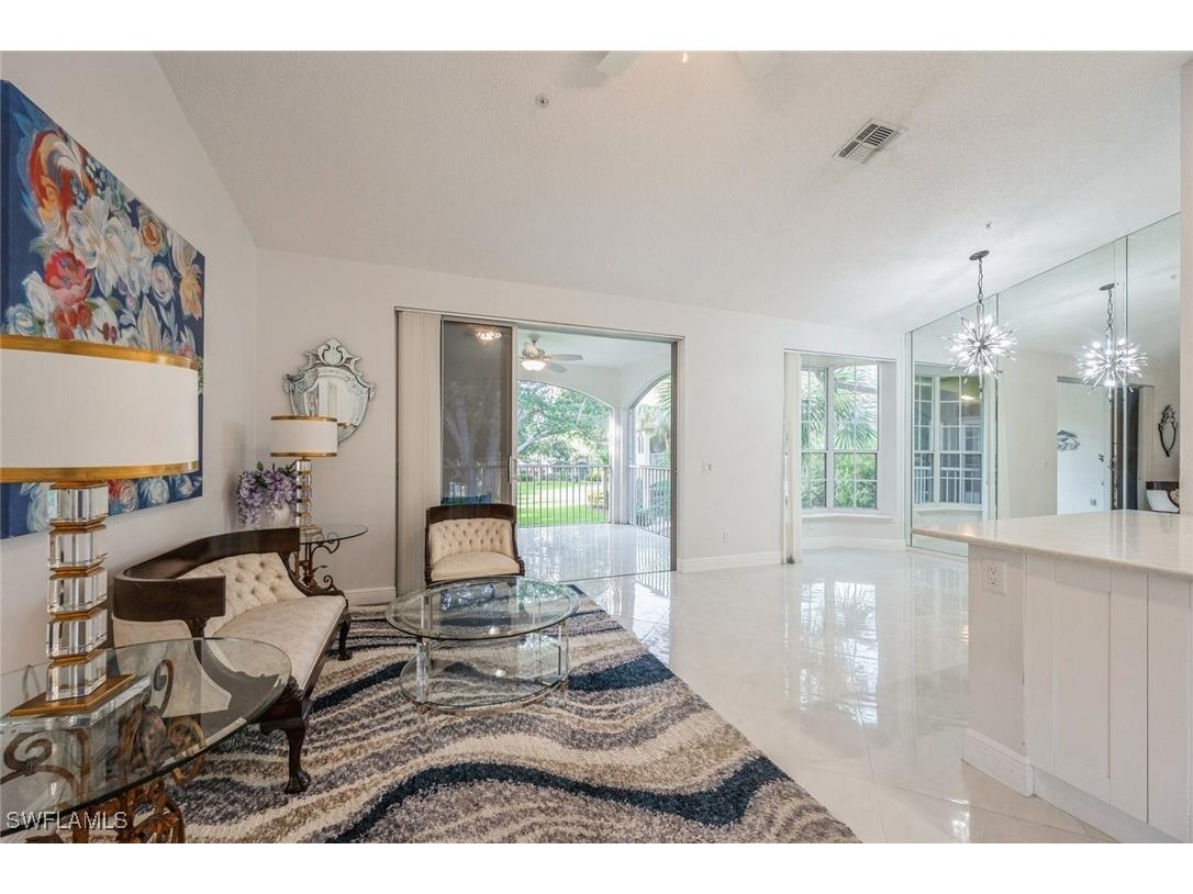 74 Silver Oaks Circle #9-202 Naples FL 34119 225053865 image2