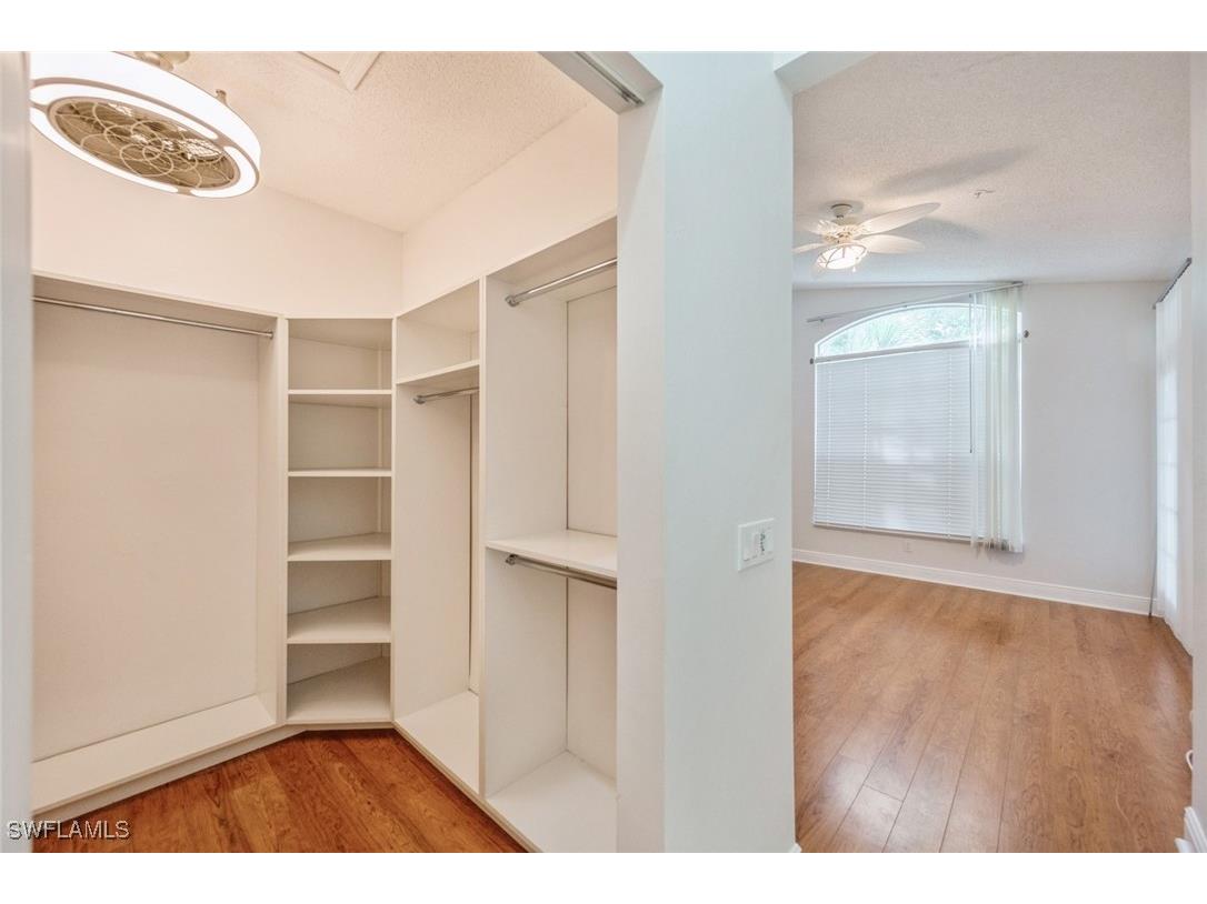 74 Silver Oaks Circle #9-202 Naples FL 34119 225053865 image22