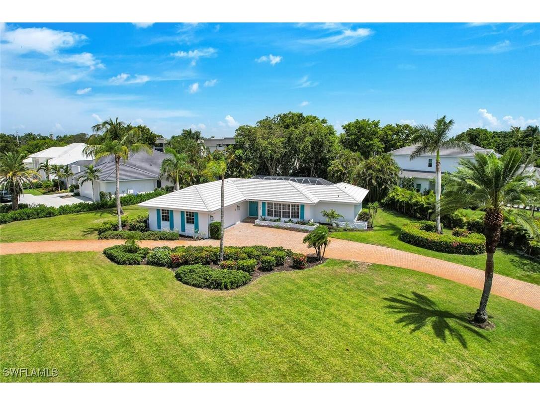 740 Park Shore Drive Naples FL 34103 225050646 image1