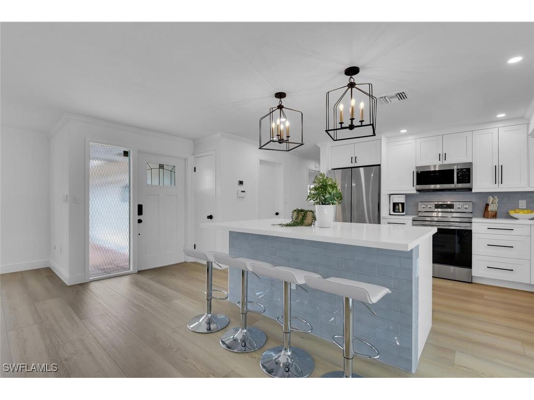 740 Park Shore Drive Naples FL 34103 225050646 image11