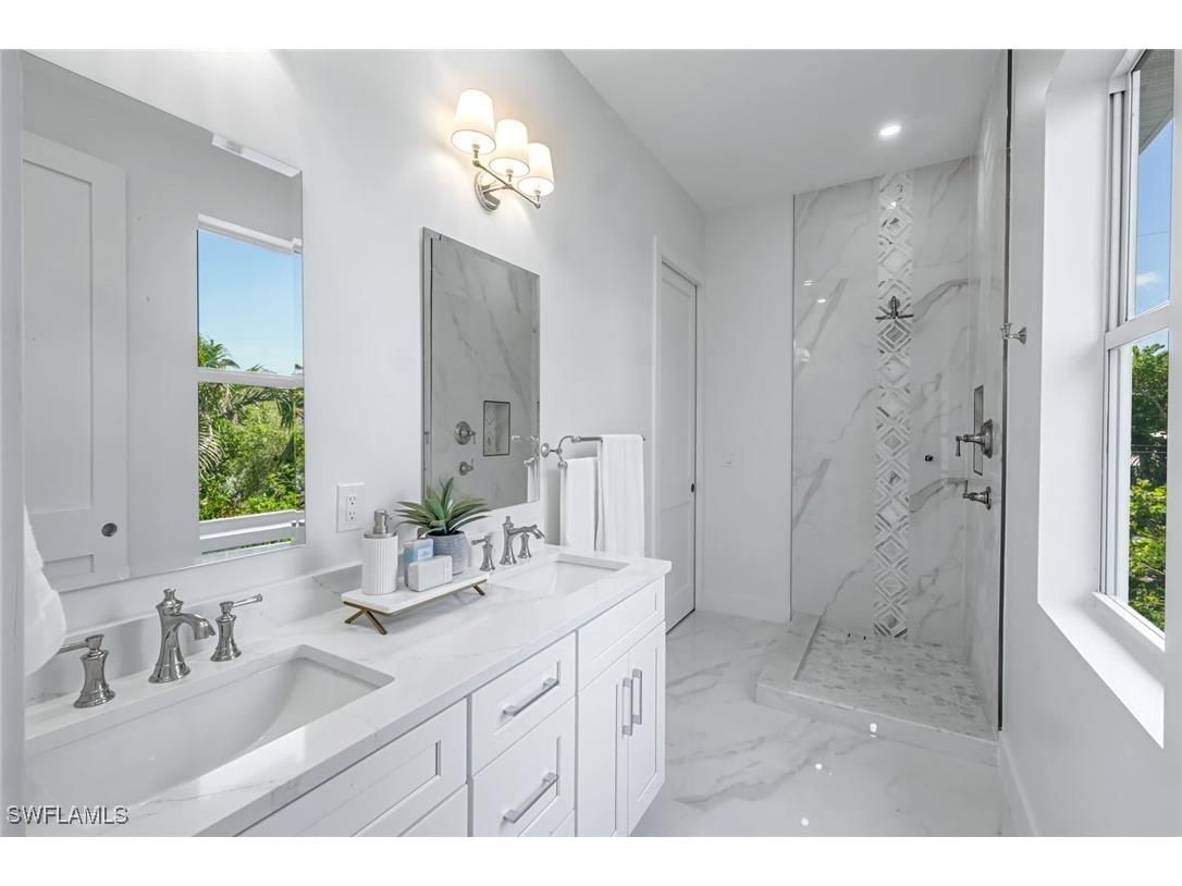 742 Nerita Street Sanibel FL 33957 225049705 image18