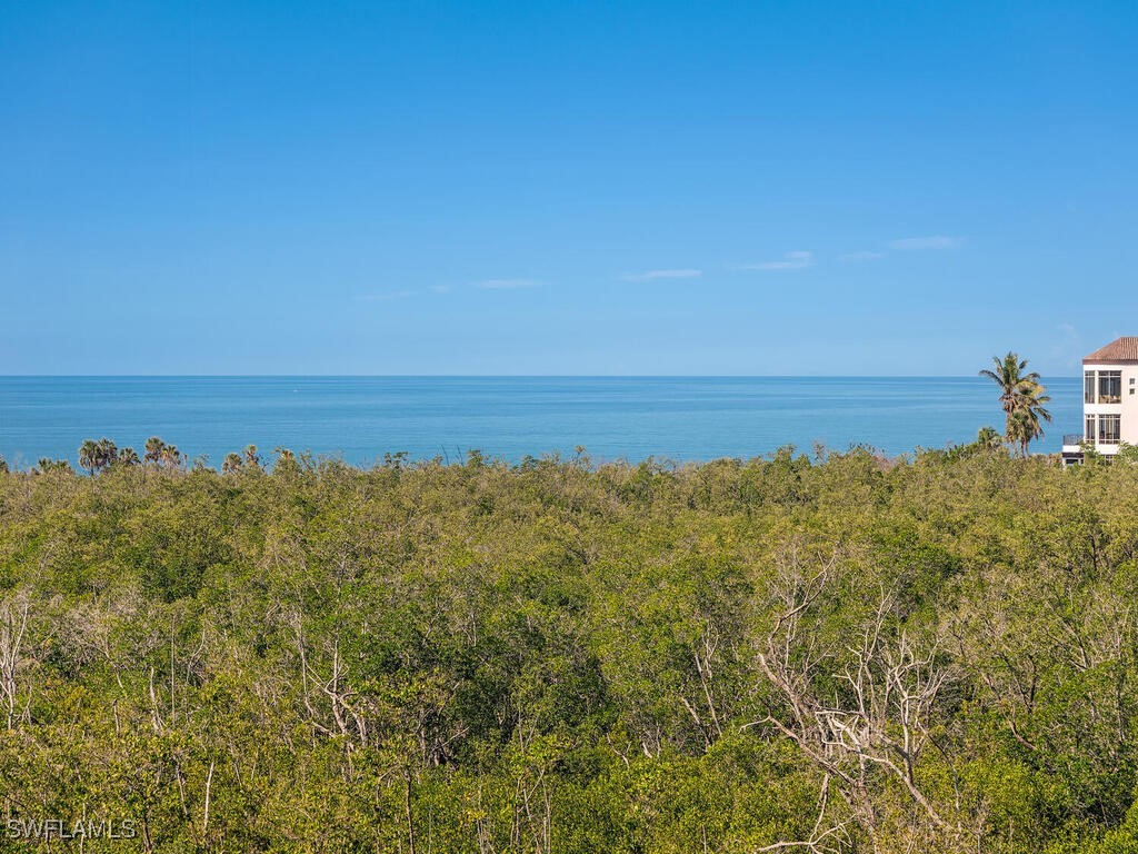 7425 Pelican Bay Boulevard #501 Naples FL 34108 225013485 image3