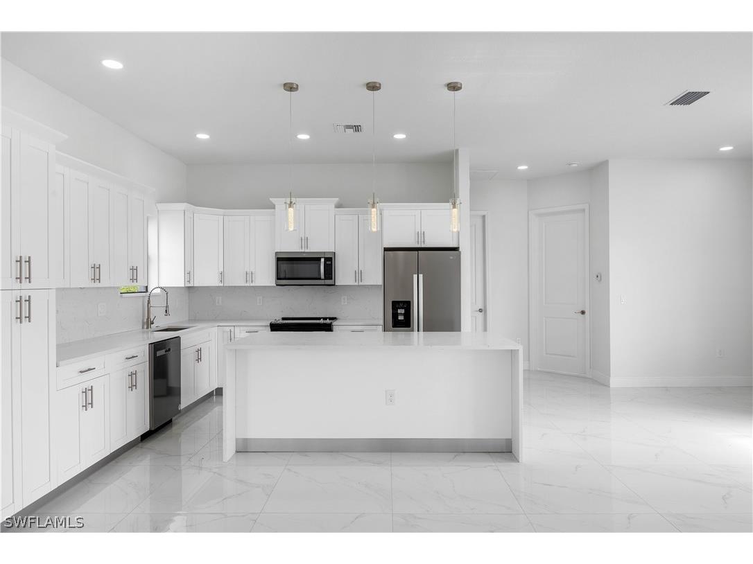 744 Oakridge Avenue S Lehigh Acres FL 33974 224038058 image8