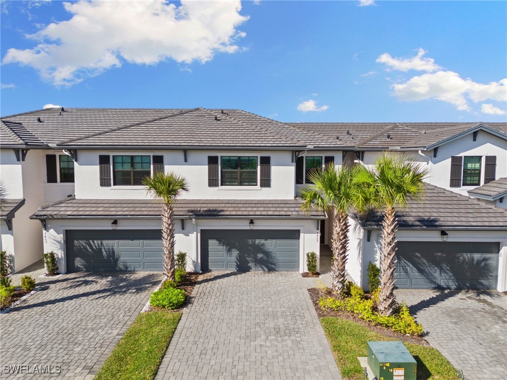 7469 Rockefeller Drive Naples FL 34119 225017212 image1