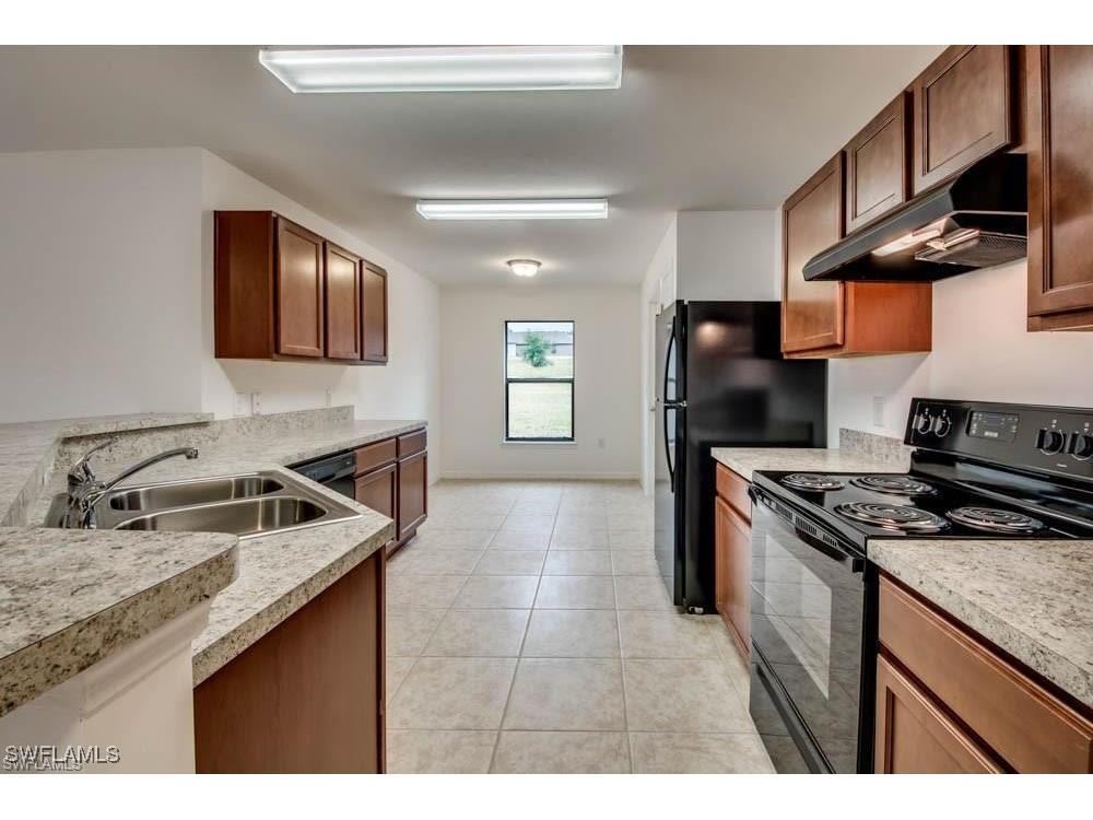 747 Center Lake Street Lehigh Acres FL 33974 224071839 image3