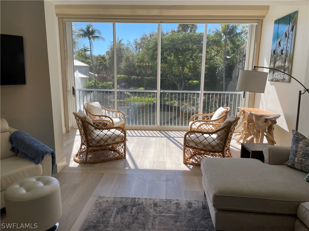 749 Bentwater Circle #8-103 Naples FL 34108 222077902 image1