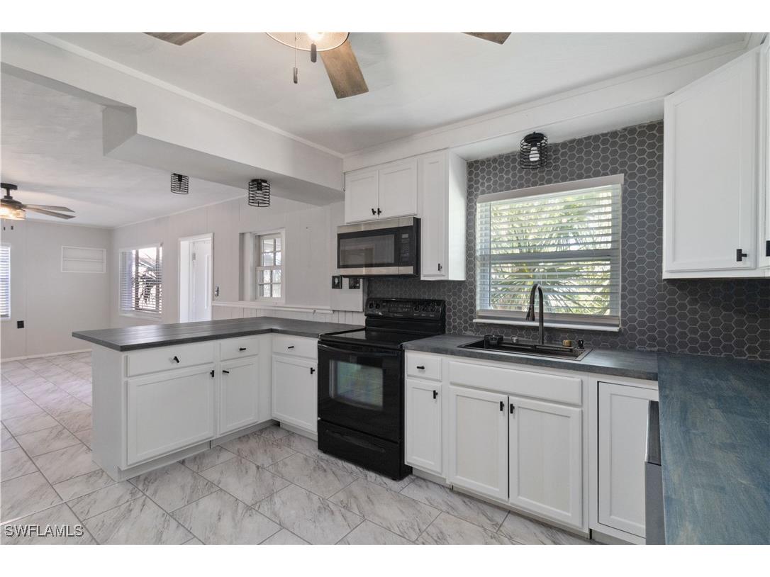 75 Virginia Court Englewood FL 34223 225036066 image18