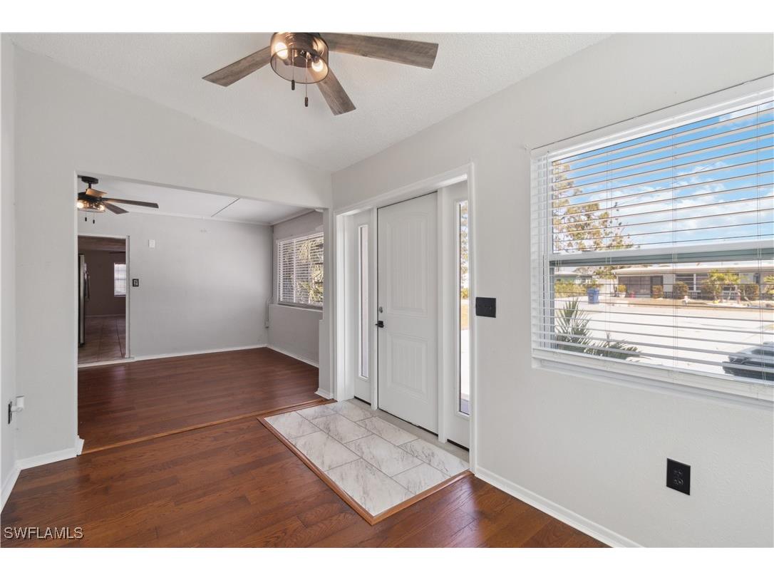 75 Virginia Court Englewood FL 34223 225036066 image8