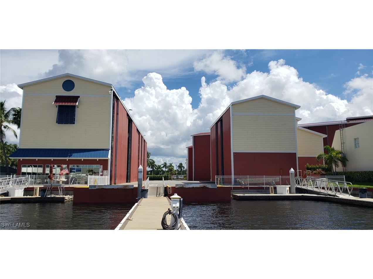 750 River Point Drive Naples FL 34102 224065135 image1